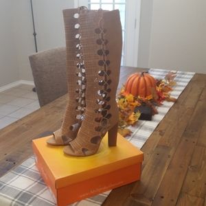 heel sandals